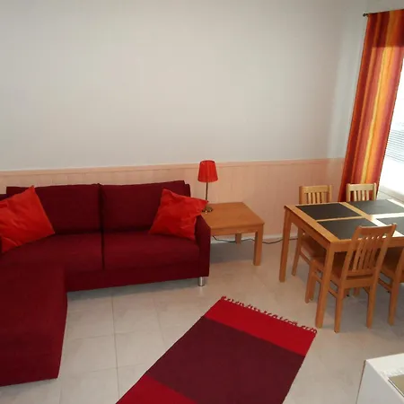 Roehkoestar 109 Appartement Äkäslompolo